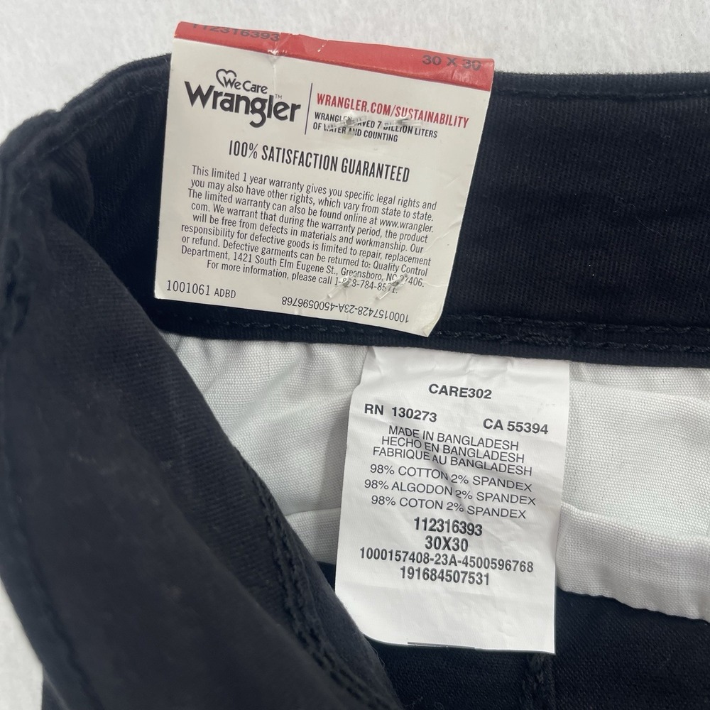 Wrangler Relaxed Fit Cargo Pants Mens 30x30 Black Flex Tech Pocket NWT - Picture 4 of 9